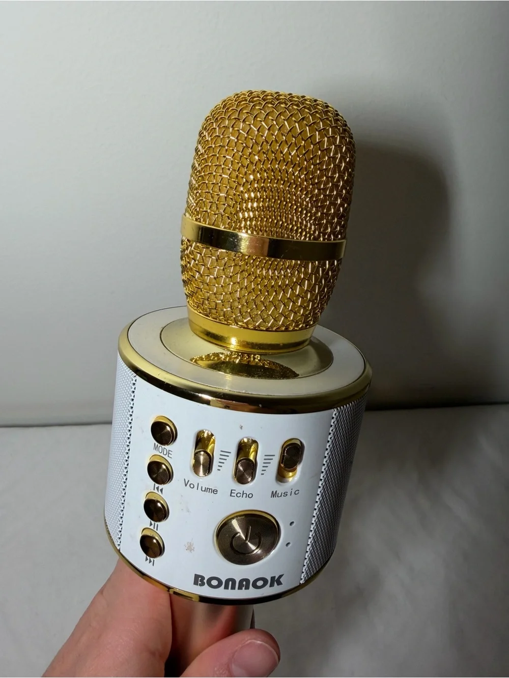 Gold & White Wireless Handheld Karaoke Microphone